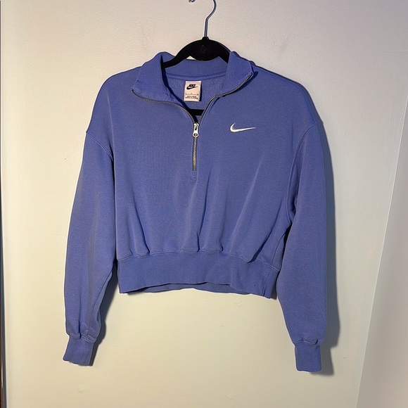 Nike Tops - NIKE 1/2-Zip Cropped Sweatshirt